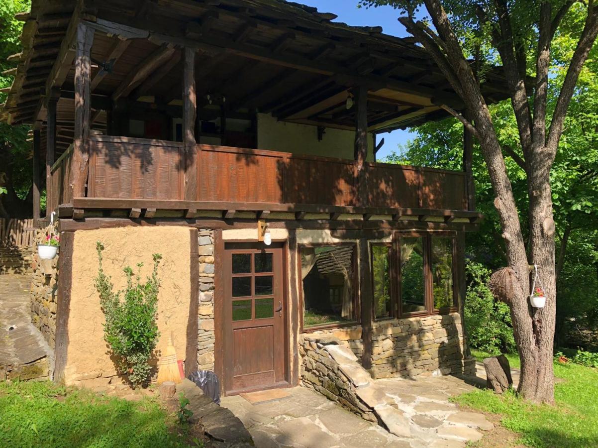 Etnographic Houses Dŭlbok Dol Exterior foto